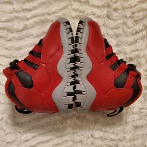 Jordan 10 "Bulls Over Broadway" 2C